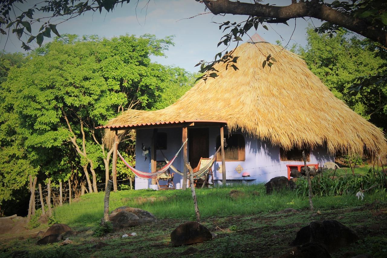 Finca Del Sol Eco Lodge Santa Cruz Eksteriør bilde